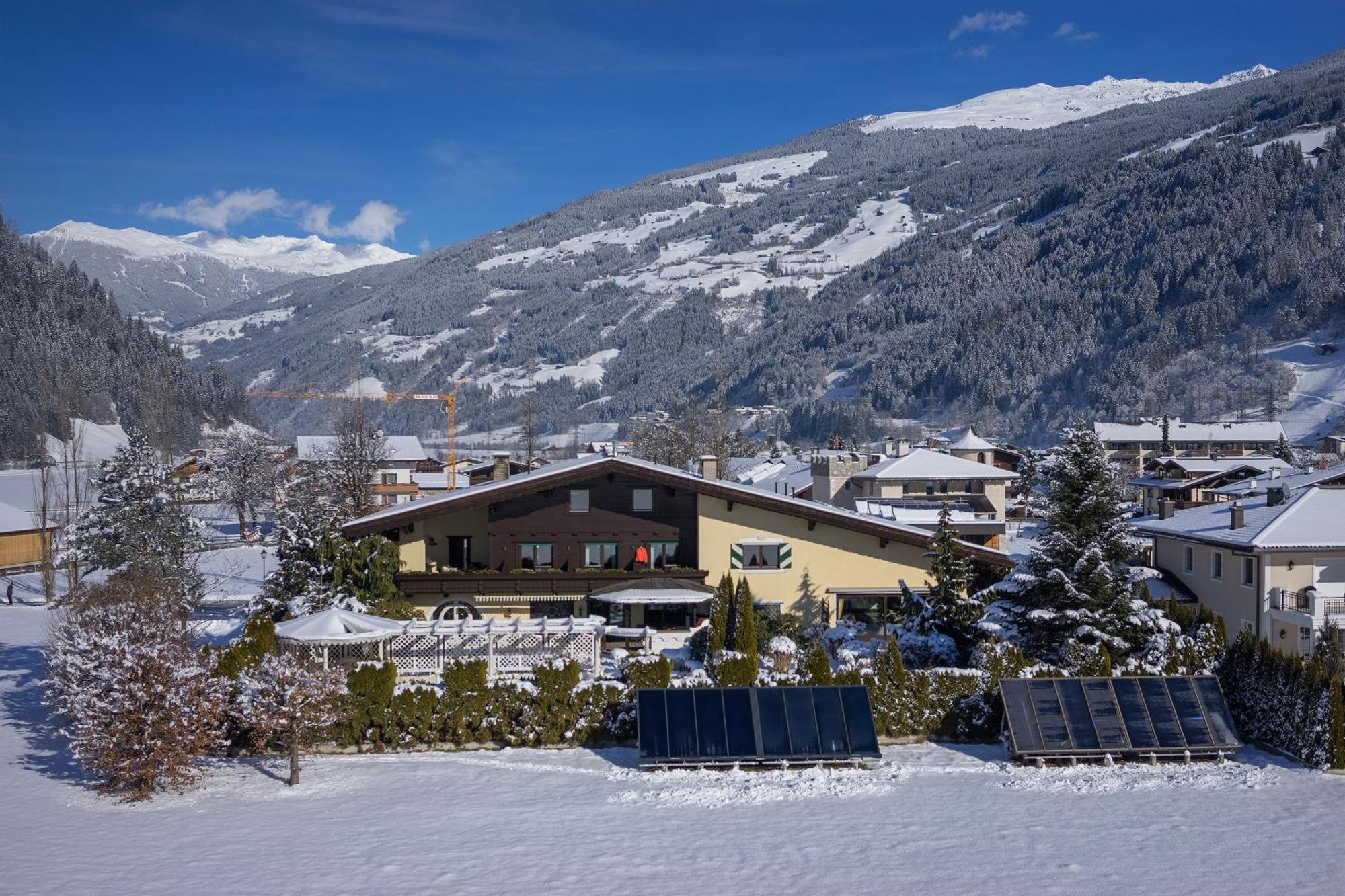 Boutiquehotel Saeumler Цел ам Цилер Екстериор снимка